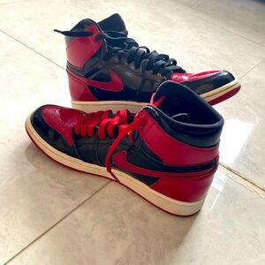 NIKE. Nike air Jordans. Red & black. Used excellent condition no flaws. #Nike